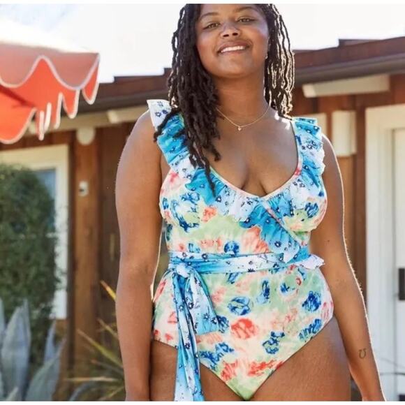 NWT Aerie ruffle wrap floral print one piece swimsuit - Picture 1 of 9